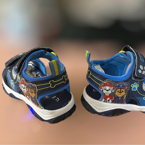 Nickelodeon Paw Patron Sandals Black Blue Size 6 Velcro Summer light-up - Picture 11 of 13